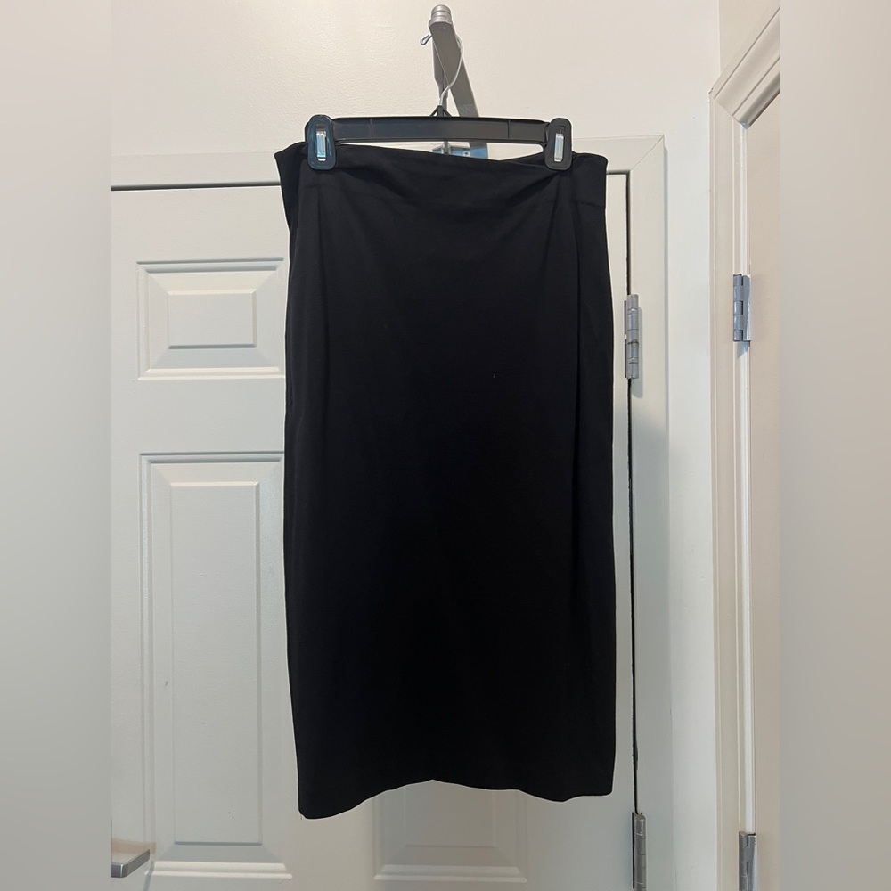 Vince Camuto black pencil skirt